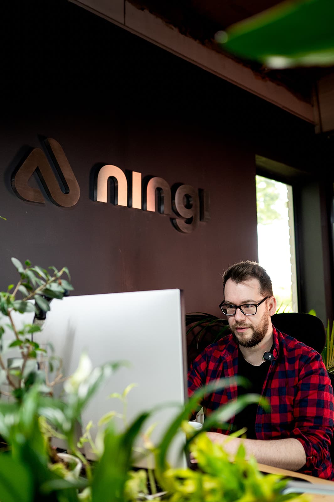 Pete working at Ningi